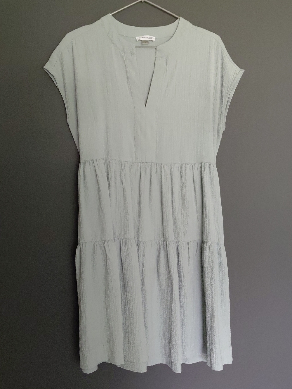 Calvin Klein Light Sage Tiered Cap-Sleeve Dress